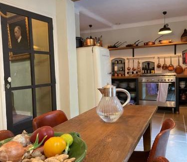 Ramatuelle Bed & Breakfast | L'aile du Chateau