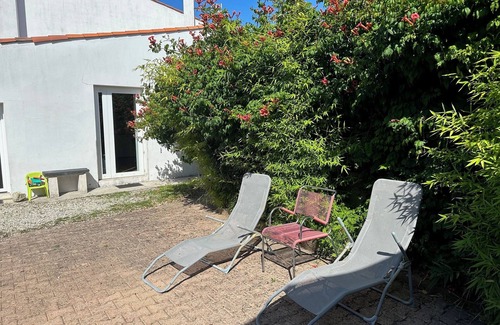 Bourcefranc-le-Chapus House | l'Air du large, family home in the center of Bourcefranc (Marennes Oleron)