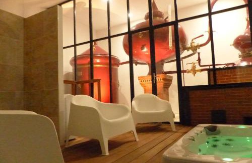 Saint-Fort-sur-Gironde Bed & Breakfast | L'Alambic De L'Estuaire