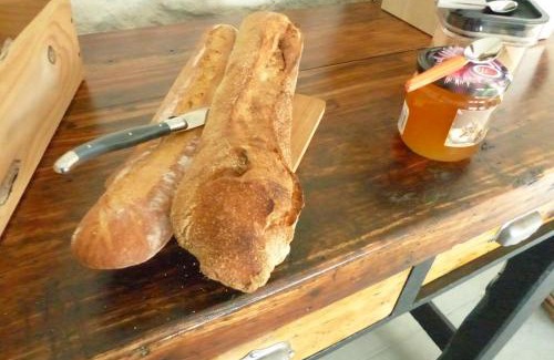 Saint-Fort-sur-Gironde Bed & Breakfast | L'Alambic De L'Estuaire