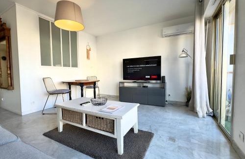 La Bocca Apartment | L'Alexandra By SCLS Locations