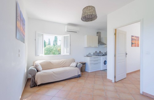 Belgodere Apartment | L'Alivi di Losari 9 - piscine naturelle et jacuzzi