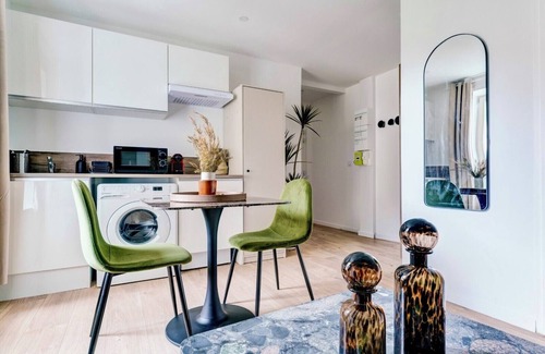 Glaciere - Montmein Apartment | L'Ambré - Magnifique studio - métro B + Hopital