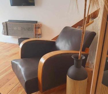 Romans-sur-Isere Apartment | L'antre d'Eros