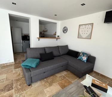 Saint-Eloi House | L Appart