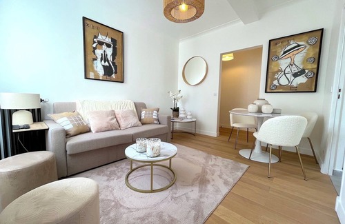 Prince–Marmottan Apartment | L'appartement Edouard