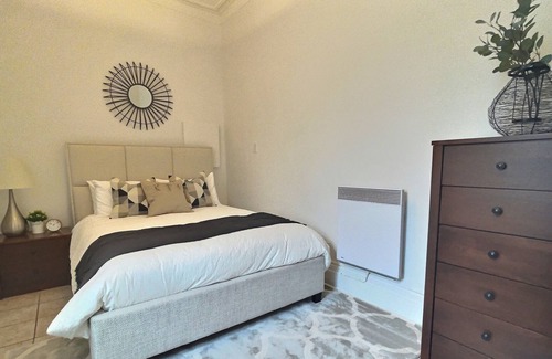 Vieux-Quebec-Cap-Blanc-colline Parlementaire Apartment | L'Appartement central in the heart of Old Quebec