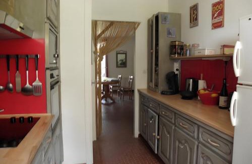Chandolas House | L'arbre Du Magnan - Gîte En Ardèche