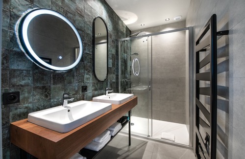 Doussard Hotel | L'Arcalod Hôtel Restaurant & Spa