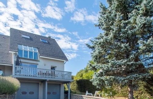 La Tour-dʼAuvergne House | L'arche de Noé - LA Tour D'auvergne