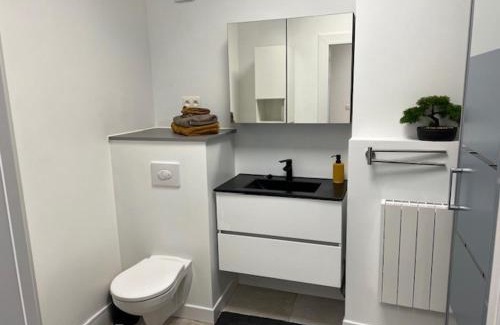 Olloy-sur-Viroin Apartment | L'Arsenal studio