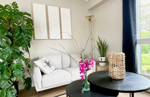 Vannes Apartment | L'Artistik - Appt avec Balcon et parking