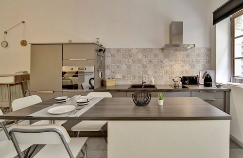 Capucins - Victoire Apartment | L'Atelier d'Auguste - Terrasse en plein cœur de Bordeaux