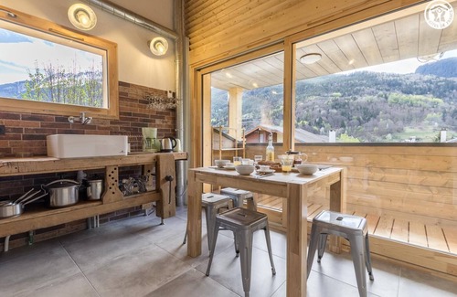 Bozel House | L'atelier DE Grand'pere Jules