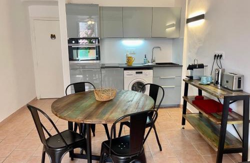 Old Town Apartment | L'atelier du Portail 9