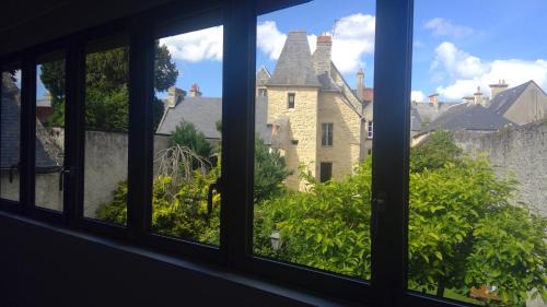Bayeux Bed & Breakfast | L'Atelier