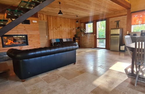 La Roche Foulques Apartment | L'atelier