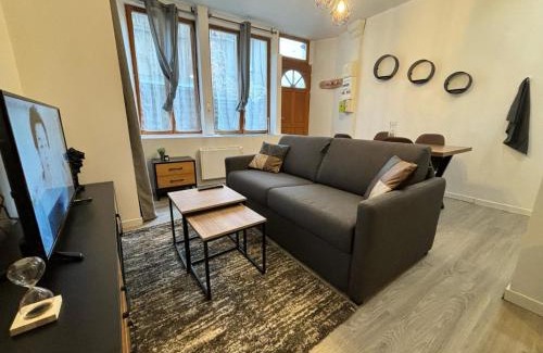 Montbeliard Apartment | L'Atelier Urbain Apartment