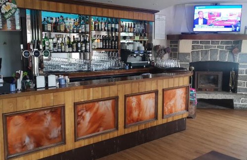 Albussac Bed & Breakfast | L'auberge des quatre routes