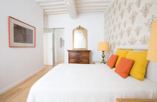 Beaune City Centre Apartment | L'Aubertine - Appartement Hypercentre avec Terrasse