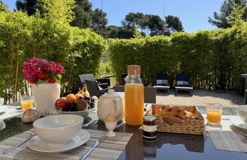 Giens Villa | L'Auguière Est, maisonnette sans vis-à-vis et au calme avec vue sur les vignes