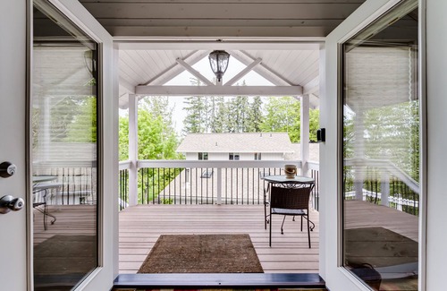 Alvadore Apartment | L & D North House - Apartment w/views of the Lake