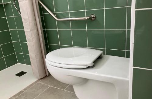 Le Bec-Hellouin House | L Ecurie du Petit Moulin