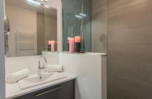 Duingt Apartment | L'Elegance - Appartement de charme aux pieds de la montagne du Taillefer