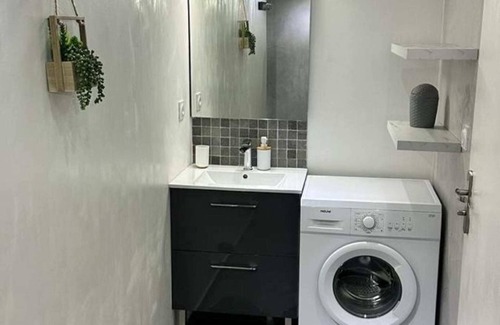 Douvaine Apartment | L' Elegant