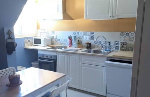 Sully-sur-Loire Apartment | 🏡 L'Entre-Potes - Cosy apartment for 4 people