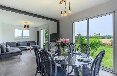 Theix-Noyalo House | L'Envolée de Charme - Maison à 10m de Vannes