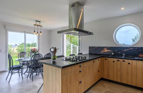 Theix-Noyalo House | L'Envolée de Charme - Maison à 10m de Vannes