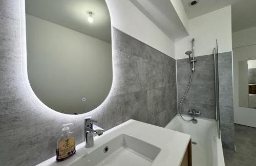 Yvre-l'Eveque House | L'Equestre - Pôle Européen du cheval - Parking gratuit - à 1 min des Bouleries Jump