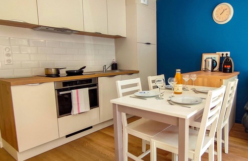 Saint-Marine Apartment | L'Escale - refurbished, 100 m from the port, 4 pax