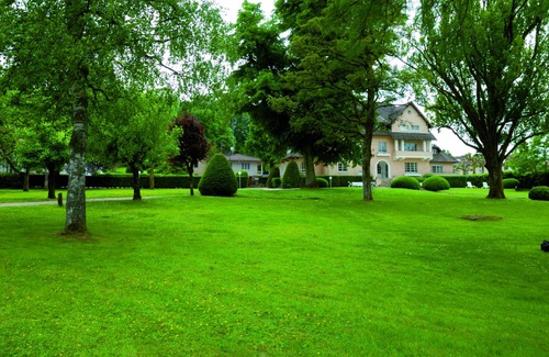 Forges-les-Bains Apartment | L'ESCALE - SESAME- Guest House l'Escale - LES BAINS THERMAL BATHS