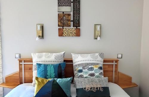 Pompejac Apartment | L'Escale Sud Gironde - Séjour romantique avec jacuzzi privatif et petit-déjeuner - Piscine - Options massage, traiteur et brunch