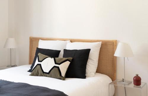 Saint Nicolas - Charles III - Ville vieille - Trois Maisons - Leopold Apartment | L'Escapade Carnot - Nancy centre Stanislas - 2Pers