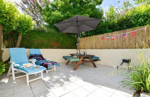 Creully Apartment | L'Escapade de Creully - Appt 2p avec grande terrasse