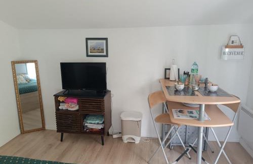 Gonneville-la-Mallet House | L'Escapade