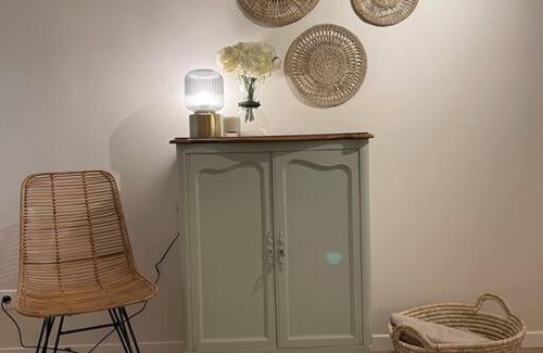 Oncy-sur-Ecole Apartment | L'escapade