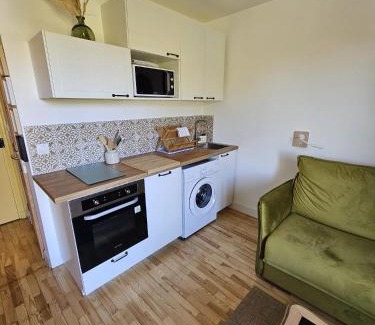 Downtown Le Havre Apartment | "L'escapade Havraise" Studio Parking gratuit Coeur de Ville