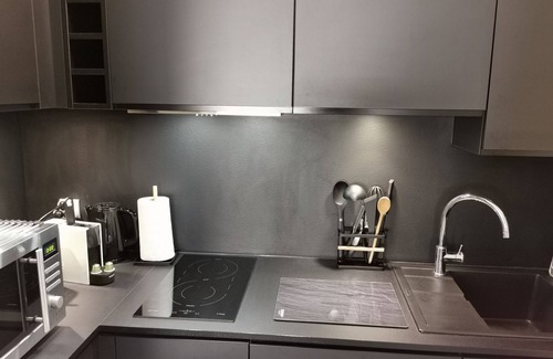 Les Sables d'Olonne Apartment | L'Estacade studio face mer