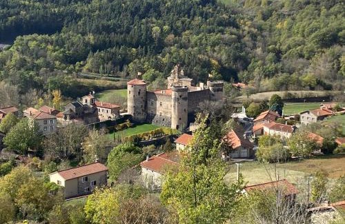 Saint-Vidal Hotel | L'Estampille