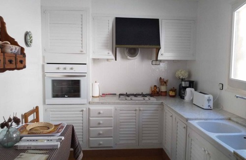 L'Estartit House | L Estartit: Mediterranean house friendly and familiar