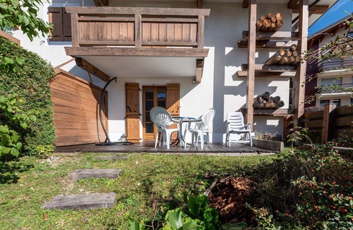 Flumet Apartment | L'Etoile Blanche - Appt vue montagne