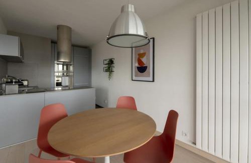 Bourg-l'Eveque Apartment | L'Etoile