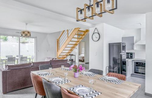 Saint-Lunaire House | L'Exploratrice