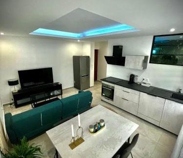 Quartier Chorier-Berriat Apartment | L'extasia appartement,spa jacuzzi Grenoble