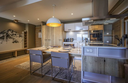 Meribel Centre Apartment | L'Hévana* - Apartment 6 people Prestige Meribel Centre