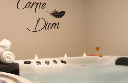 Charavines House | L'HACIENDA DUO a romantic getaway with a private spa